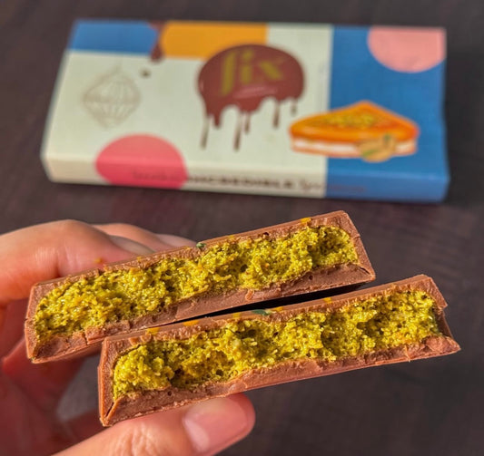 (Best Seller) Dubai Viral Pistachio Knafeh Chocolate Bar – Luxury Pistachio Crunch Chocolate (200g)