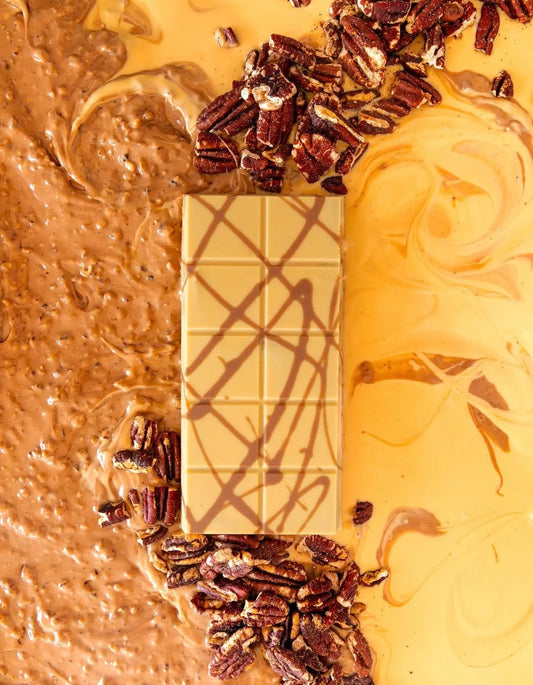 Dubai Viral Caramelised Pecan Crunch Chocolate Bar – Luxury Blondie Chocolate (180g) Dubai Chocolates